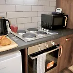Wood & Teal Nest Апартаменты