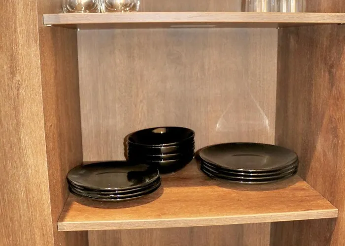 Wood & Teal Nest Bradford (West Yorkshire)